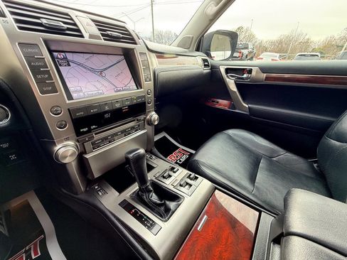 Used 2012 Lexus GX 460 Premium image 27