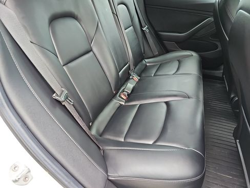 Used 2019 Tesla Model 3 Long Range AWD/4WD image 16