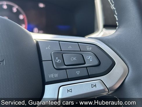 Used 2026 Volkswagen Taos SE AWD/4WD image 33