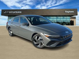 Used 2025 Hyundai Elantra Limited video 1