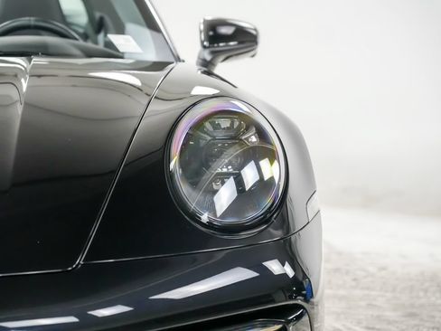Certified 2023 Porsche 911 50th Anniversary Edition AWD/4WD image 7