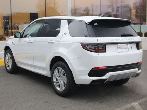 Used 2025 Land Rover Discovery Sport S image 11
