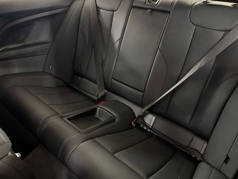 Used 2023 BMW 230i Coupe w/ M Sport Package image 4