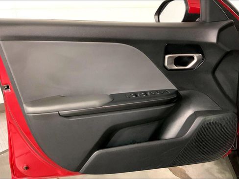 Used 2025 Kia K4 FWD image 24