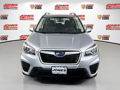 Used 2020 Subaru Forester Premium AWD/4WD image 12