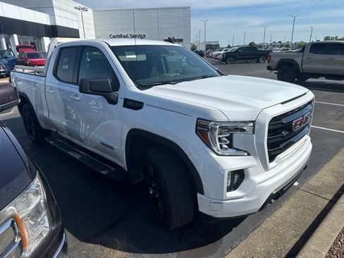 Used 2022 GMC Sierra 1500 Elevation AWD/4WD image 3