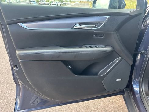 Used 2019 Cadillac XT5 Luxury AWD/4WD image 11