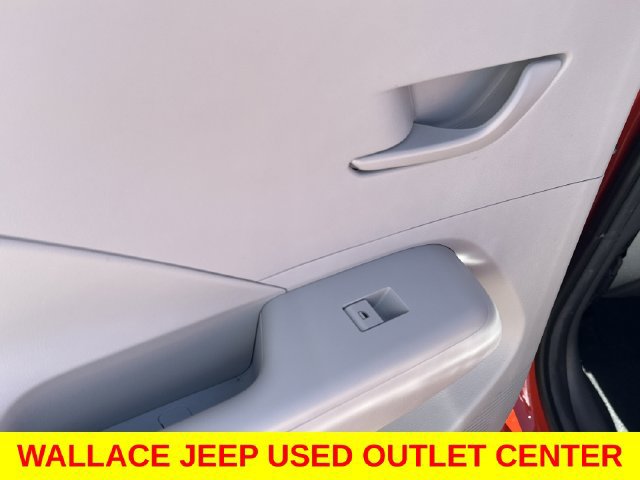 Used 2024 Hyundai Kona SEL FWD image 13