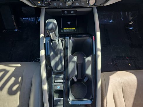 Used 2024 Honda Accord Touring image 17
