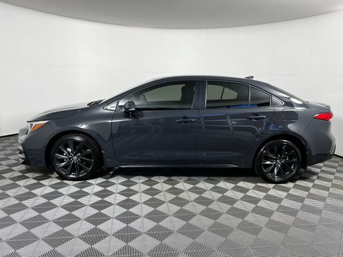 Used 2026 Toyota Corolla SE FWD image 8