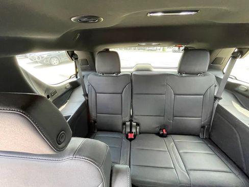 Used 2024 Chevrolet Tahoe Z71 w/ Luxury Package AWD/4WD image 26