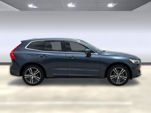 Used 2019 Volvo XC60 T5 Momentum FWD image 8