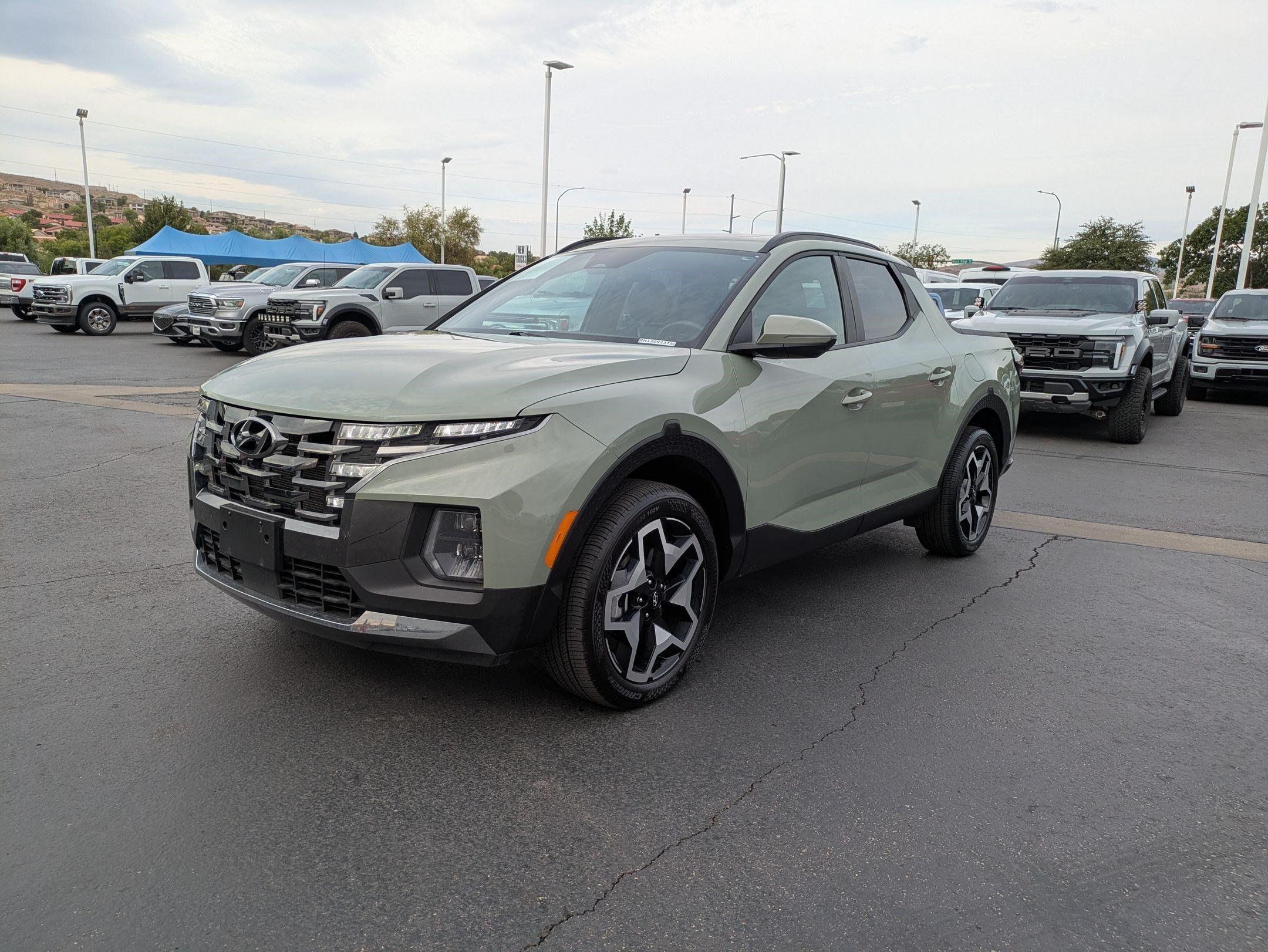 Used 2024 Hyundai Santa Cruz Limited AWD/4WD image 7