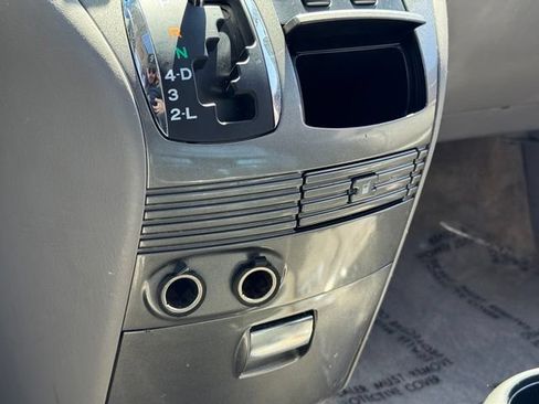 Used 2005 Toyota Sienna XLE Limited w/ XLE Limited Pkg 2 FWD image 14