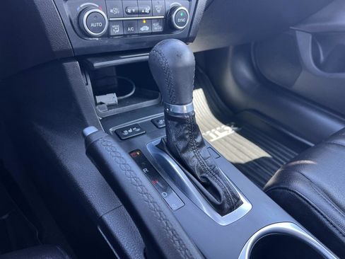 Used 2019 Acura ILX image 16