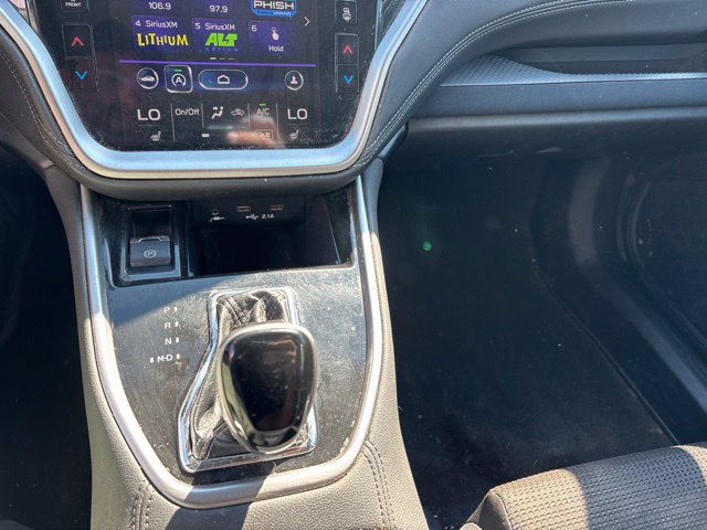 Used 2020 Subaru Outback Premium w/ Popular Package #1 AWD/4WD image 13
