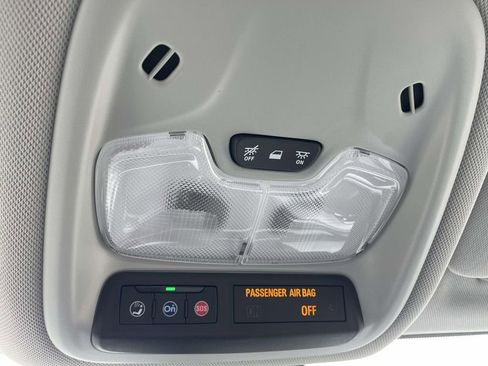 Used 2023 Chevrolet Bolt EUV Premier w/ Super Cruise Package image 22