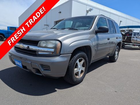 Used 2006 Chevrolet TrailBlazer LS w/ LS Preferred Equipment Group AWD/4WD image 1