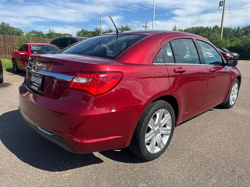 Used 2013 Chrysler 200 LX FWD image 5