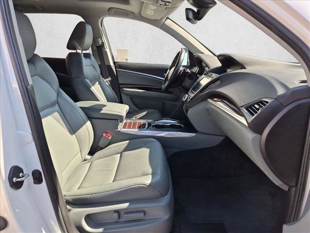 Used 2016 Acura MDX w/ Technology Package AWD/4WD image 23