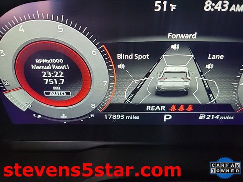 Used 2021 Nissan Rogue Platinum image 17