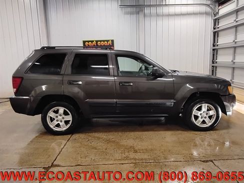 Used 2006 Jeep Grand Cherokee Laredo image 2