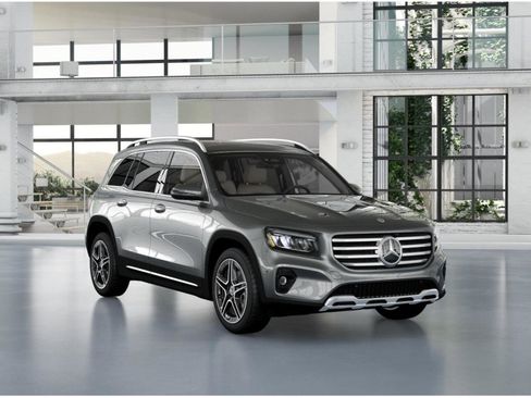 New 2026 Mercedes-Benz GLB 250 image 11