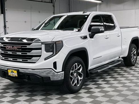 Used 2023 GMC Sierra 1500 SLE w/ Preferred Package AWD/4WD image 12