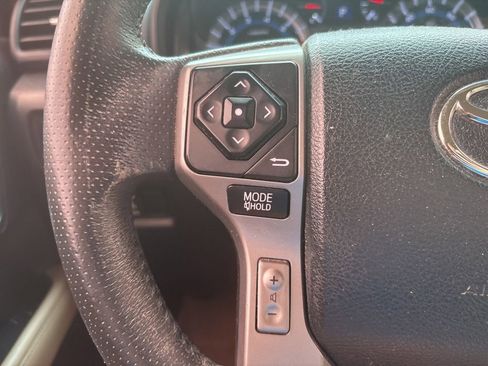 Used 2019 Toyota 4Runner SR5 Premium RWD image 18