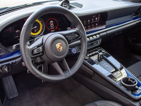 Used 2024 Porsche 911 Carrera T w/ Sportdesign Package RWD image 11