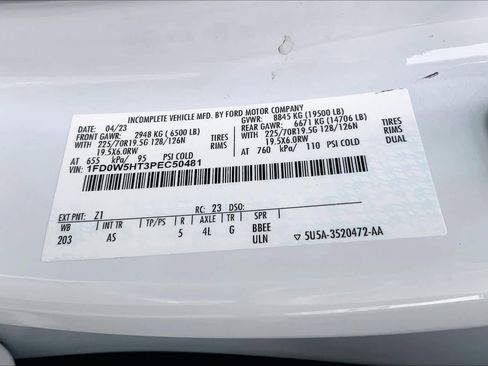 Used 2023 Ford F550 4x4 Crew Cab Super Duty image 33