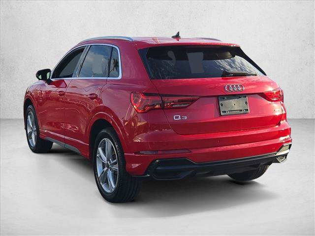Used 2022 Audi Q3 2.0T Premium w/ Convenience Package AWD/4WD image 8