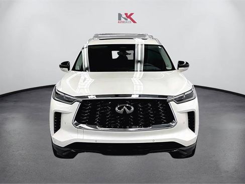 Used 2024 INFINITI QX60 Luxe w/ Vision Package image 2