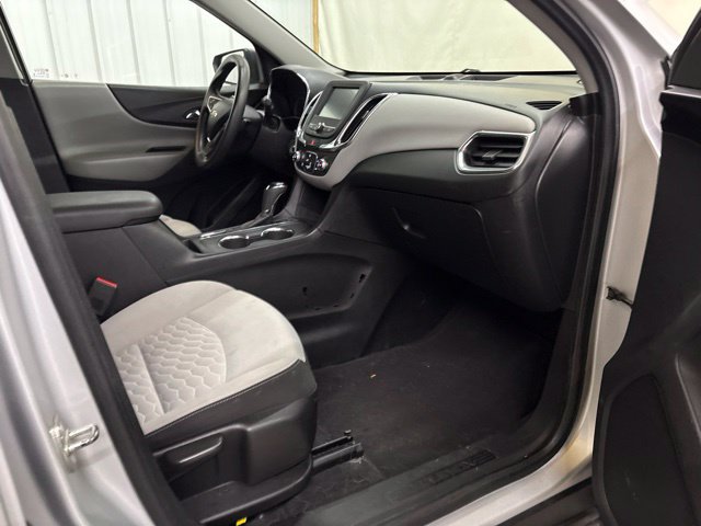 Used 2018 Chevrolet Equinox LS AWD/4WD image 15