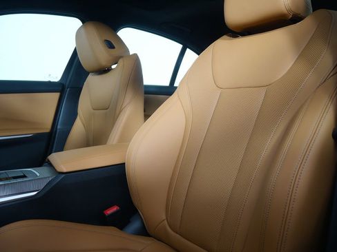 New 2026 BMW 330i xDrive Sedan w/ Premium Package image 10