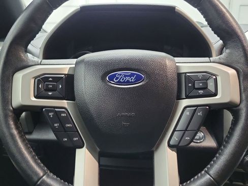 Used 2019 Ford F150 Lariat image 20