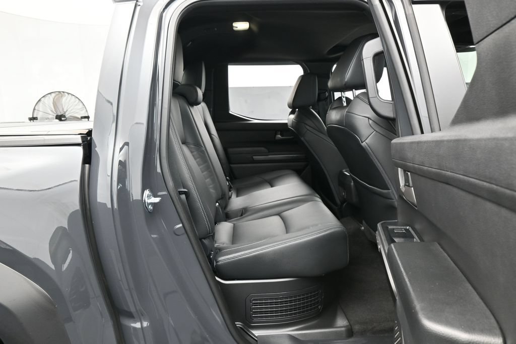 Used 2025 Toyota Tacoma TRD Off-Road w/ TRD Off Road Premium Package AWD/4WD image 45