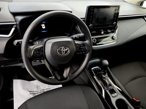 Certified 2022 Toyota Corolla LE image 24