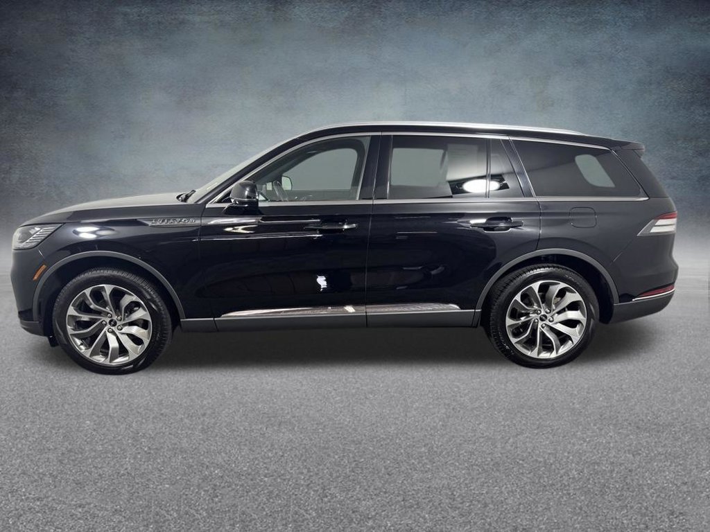 Certified 2025 Lincoln Aviator Reserve AWD/4WD image 4