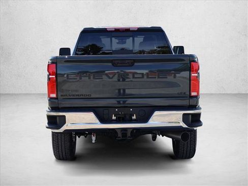 New 2026 Chevrolet Silverado 2500 LTZ w/ LTZ Premium Package AWD/4WD image 7