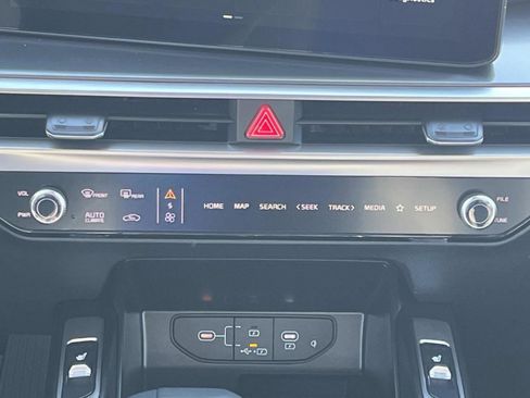 New 2026 Kia Sorento S FWD image 15