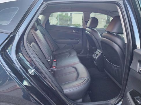 Used 2017 Kia Optima EX FWD image 34