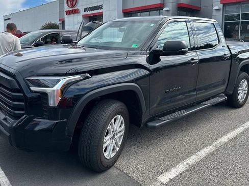 Used 2024 Toyota Tundra SR5 w/ SR5 Convenience Package AWD/4WD image 3