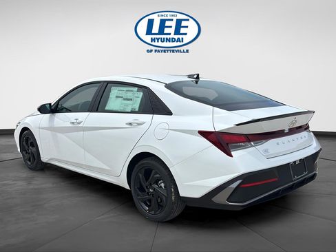 New 2026 Hyundai Elantra Sport FWD image 5