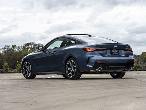 Used 2025 BMW 430i Coupe w/ M Sport Package image 3