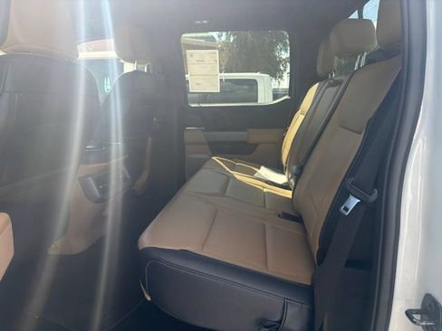 Used 2025 Ford F450 Lariat w/ Chrome Package AWD/4WD image 26