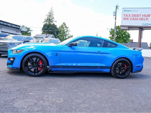 Used 2022 Ford Mustang Shelby GT500 RWD image 5