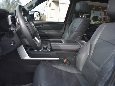 Used 2023 Toyota Tundra Platinum image 16