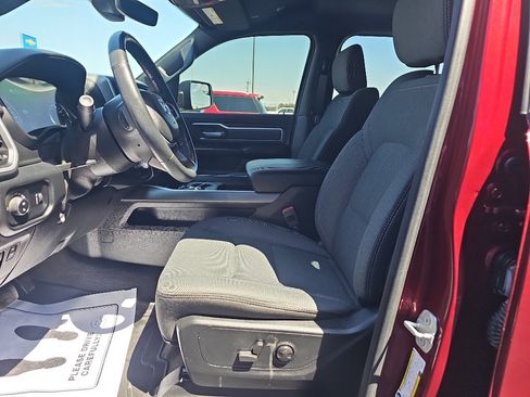 Used 2022 RAM 1500 Big Horn AWD/4WD image 13