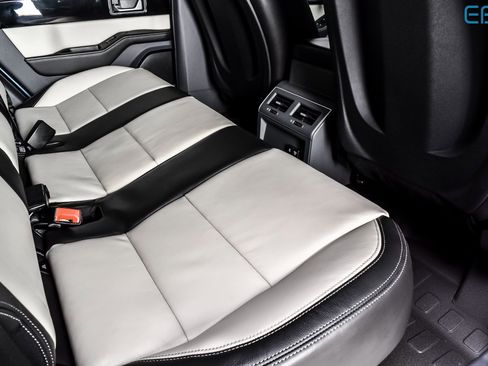 New 2025 INEOS Grenadier Fieldmaster Edition image 21